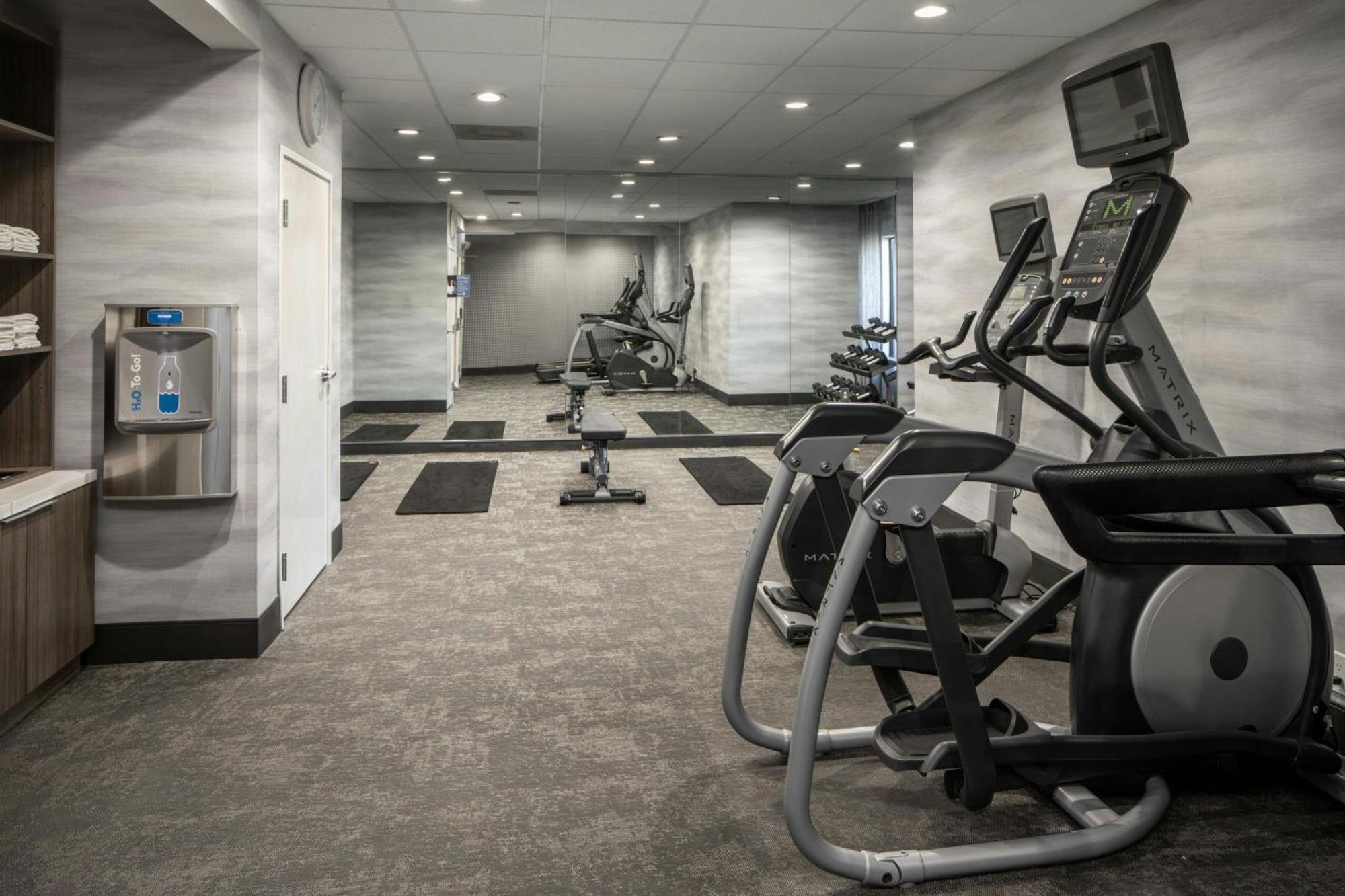Fairfield Inn & Suites By Marriott Lafayette South Екстериор снимка