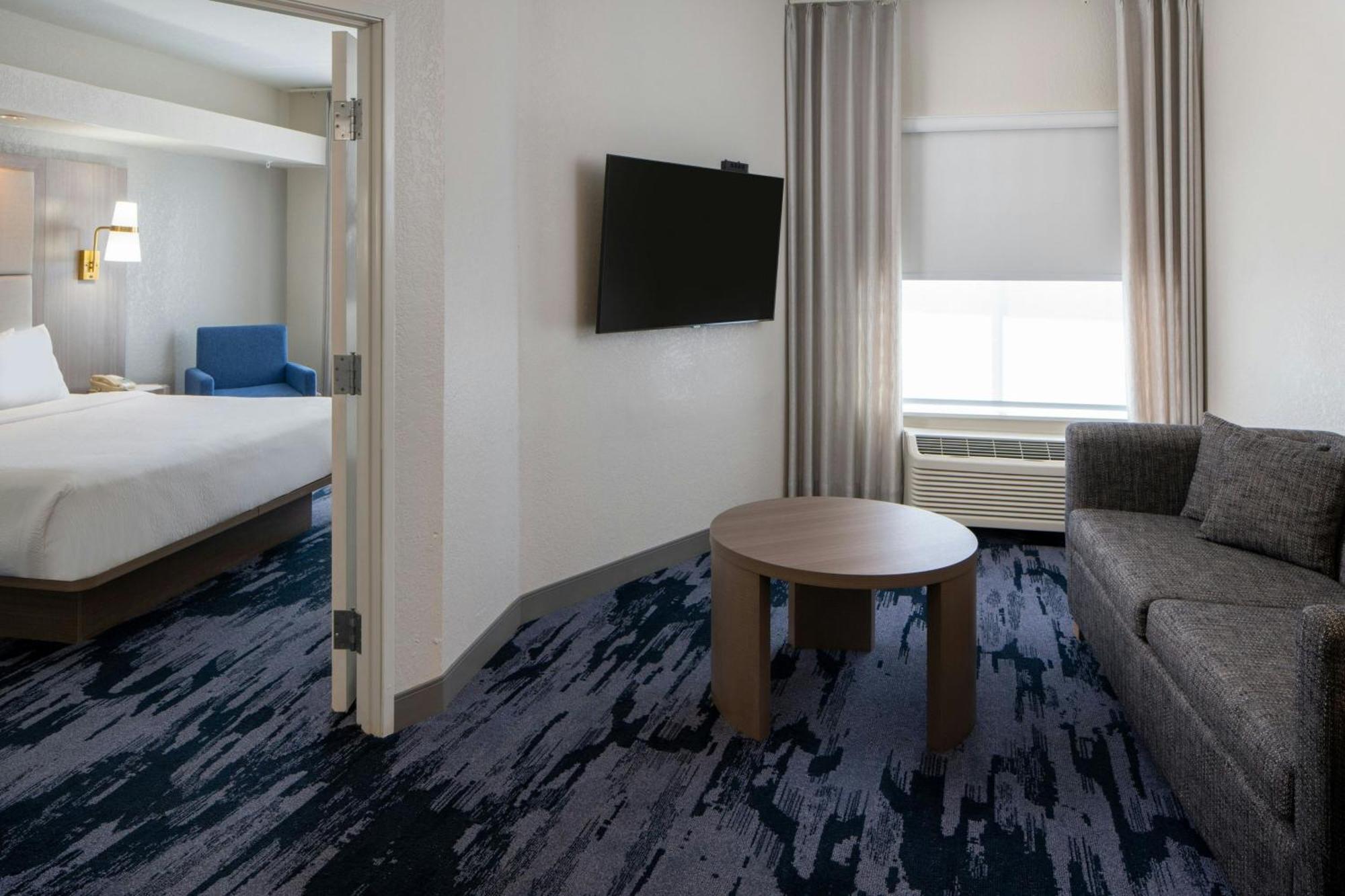 Fairfield Inn & Suites By Marriott Lafayette South Екстериор снимка