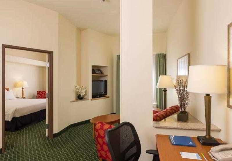 Fairfield Inn & Suites By Marriott Lafayette South Екстериор снимка